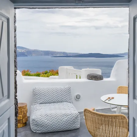 Canvas Villa